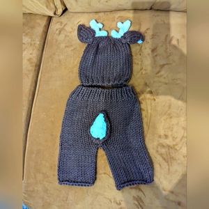 Newborn deer outfit